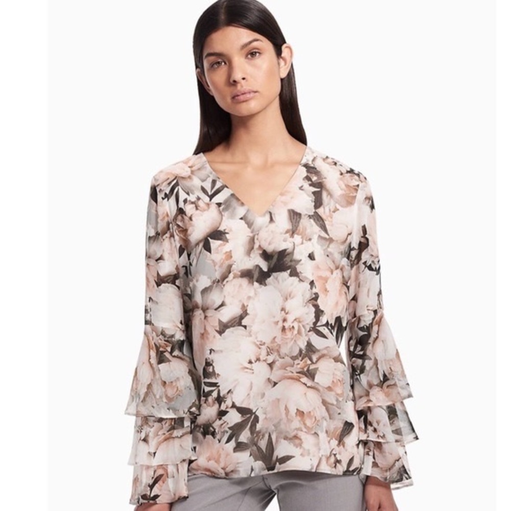 Calvin Klein FLORAL PRINTED RUFFLESLEEVE BLOUSE